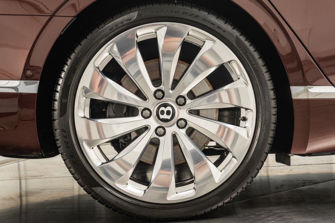 2023 Bentley Flying Spur