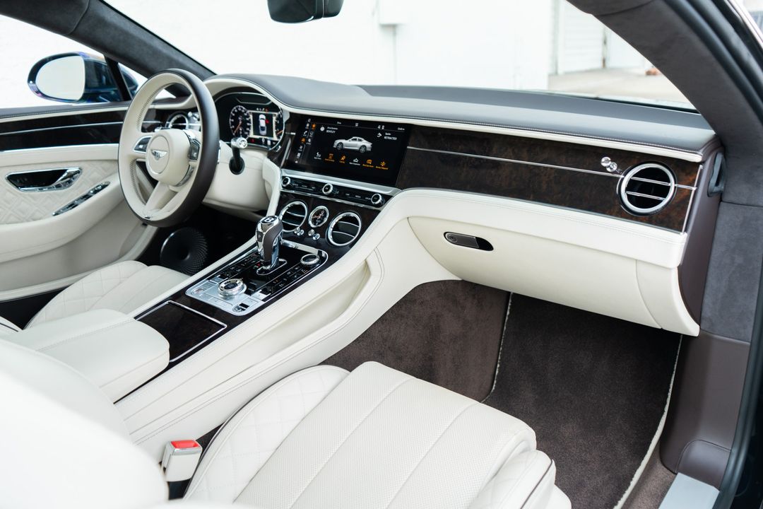 2022 Bentley Continental