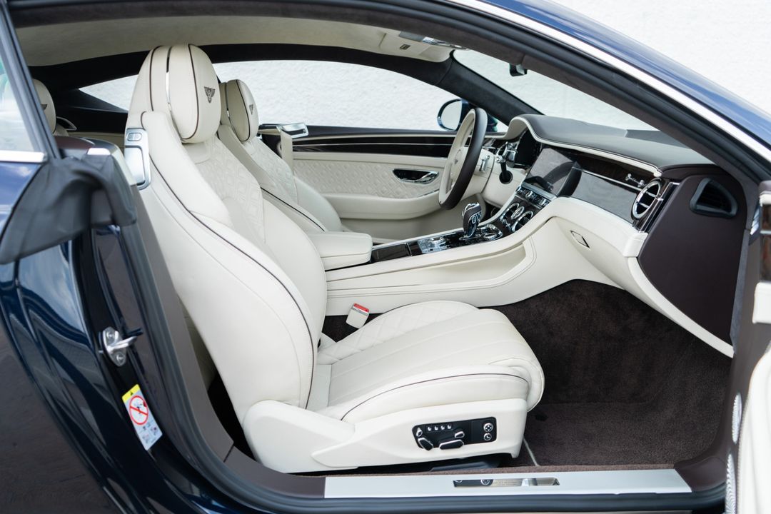 2022 Bentley Continental