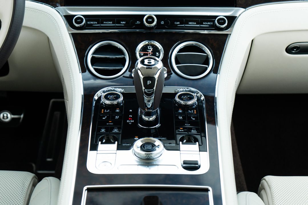 2022 Bentley Continental