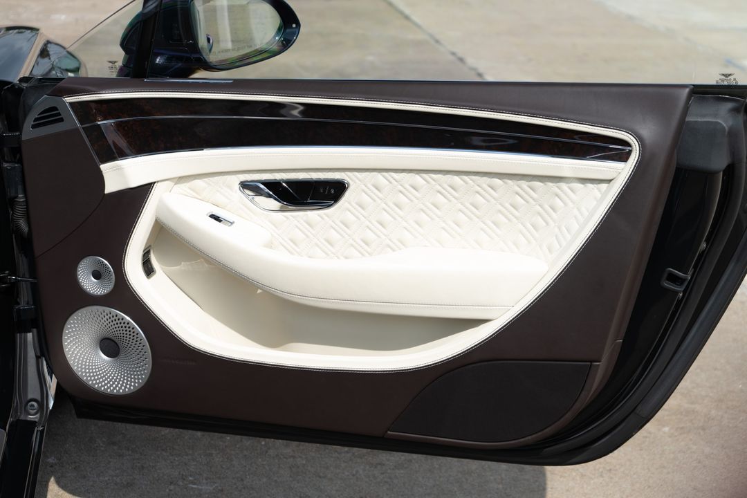 2022 Bentley Continental