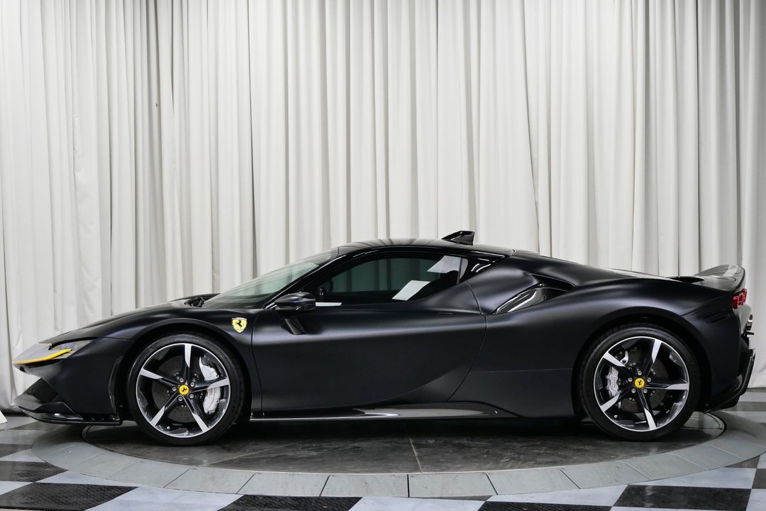 2022 Ferrari SF90 Stradale