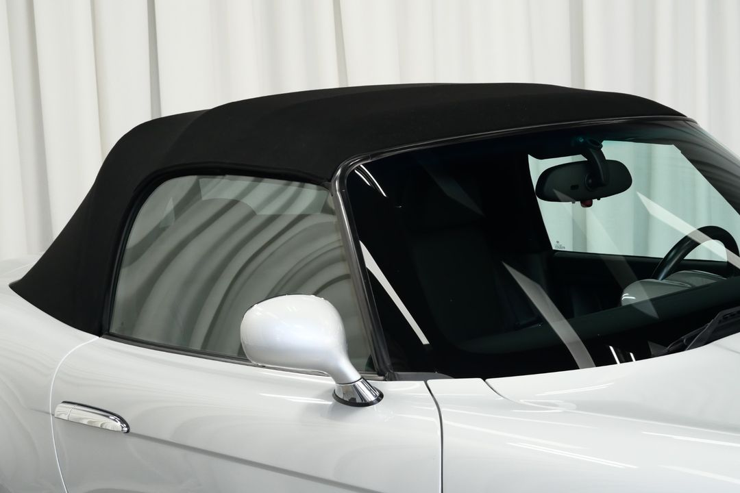 2003 BMW Z8