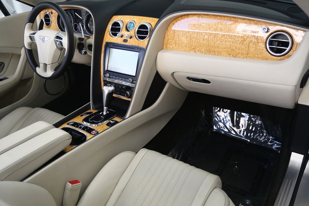 2016 Bentley Continental