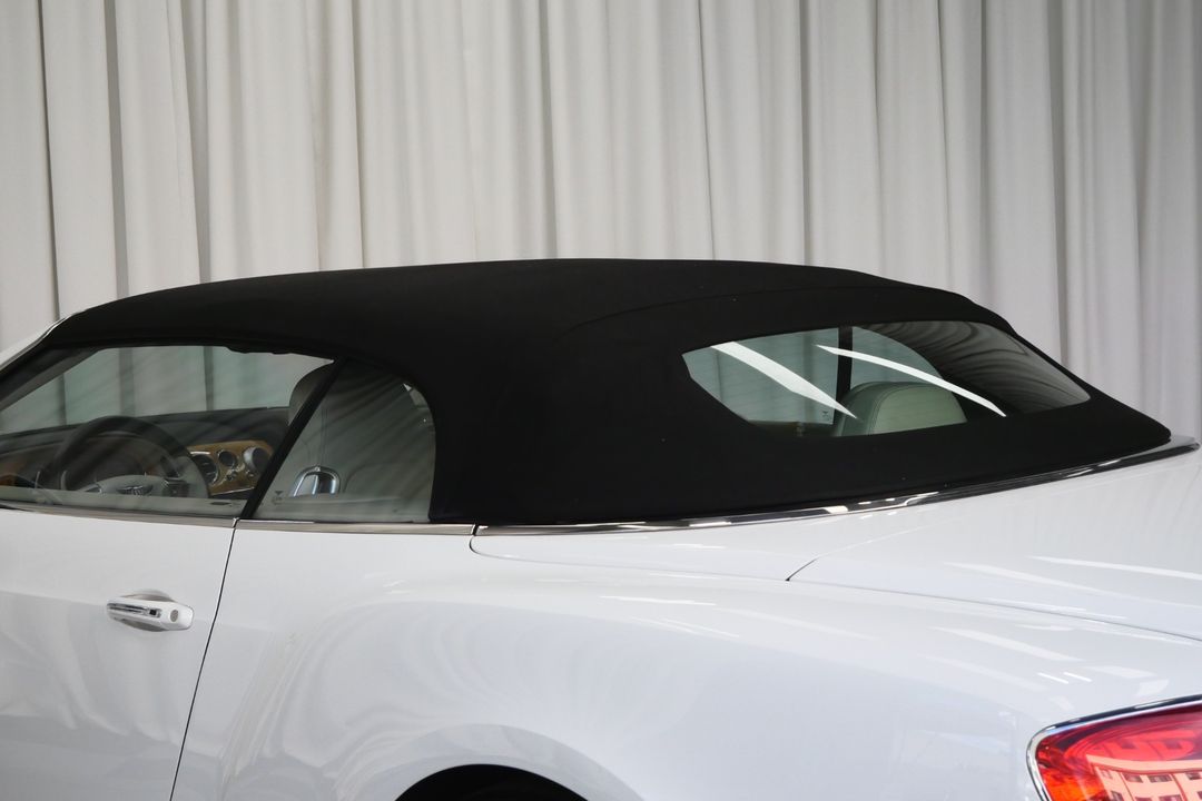 2016 Bentley Continental