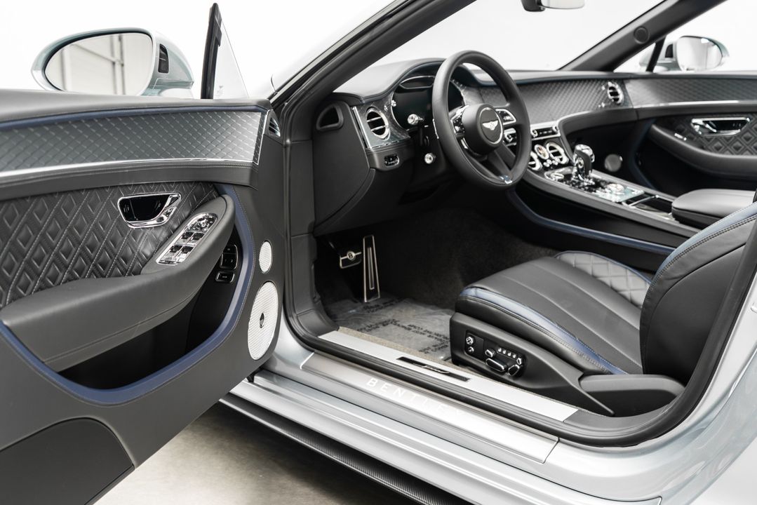 2024 Bentley Continental