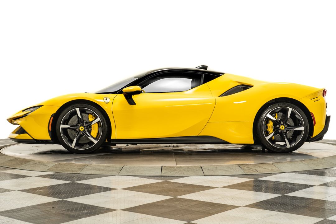 2022 Ferrari SF90