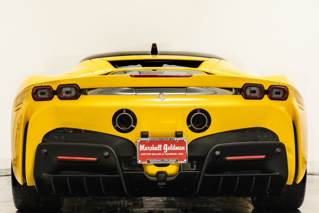 2022 Ferrari SF90