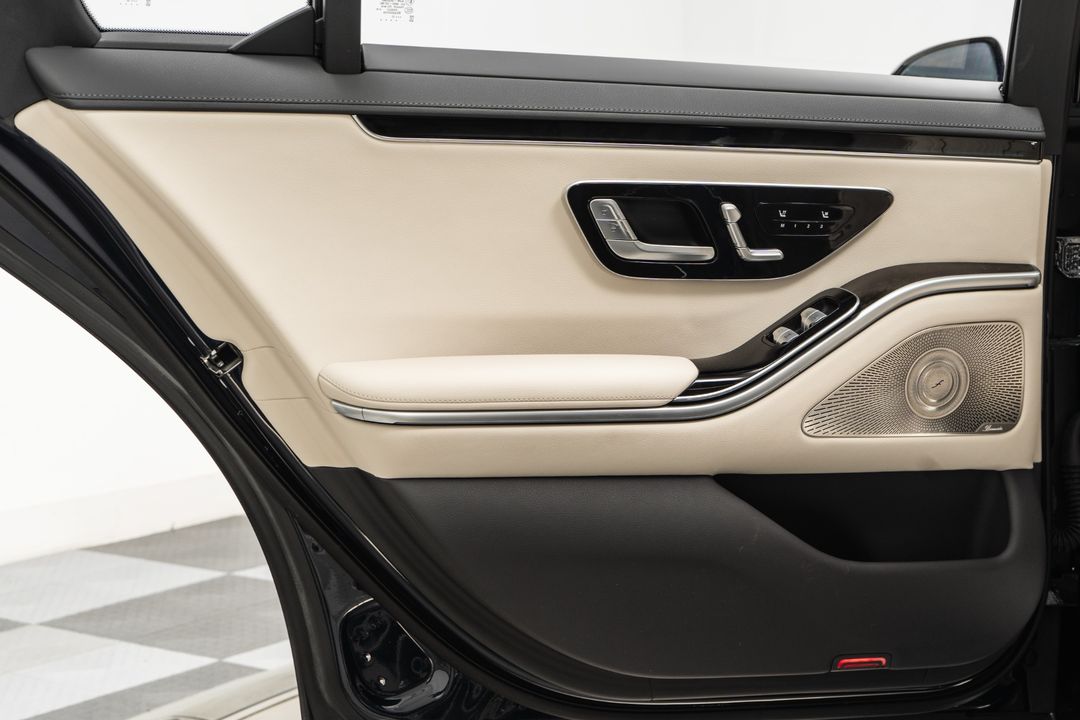 2022 Mercedes-Benz S 580