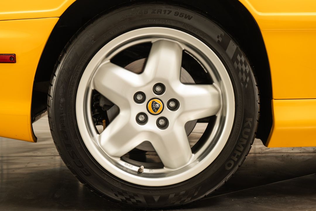 1995 Lotus Esprit