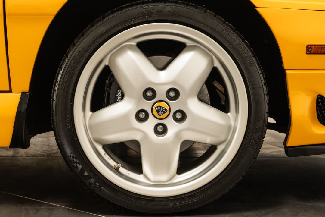 1995 Lotus Esprit