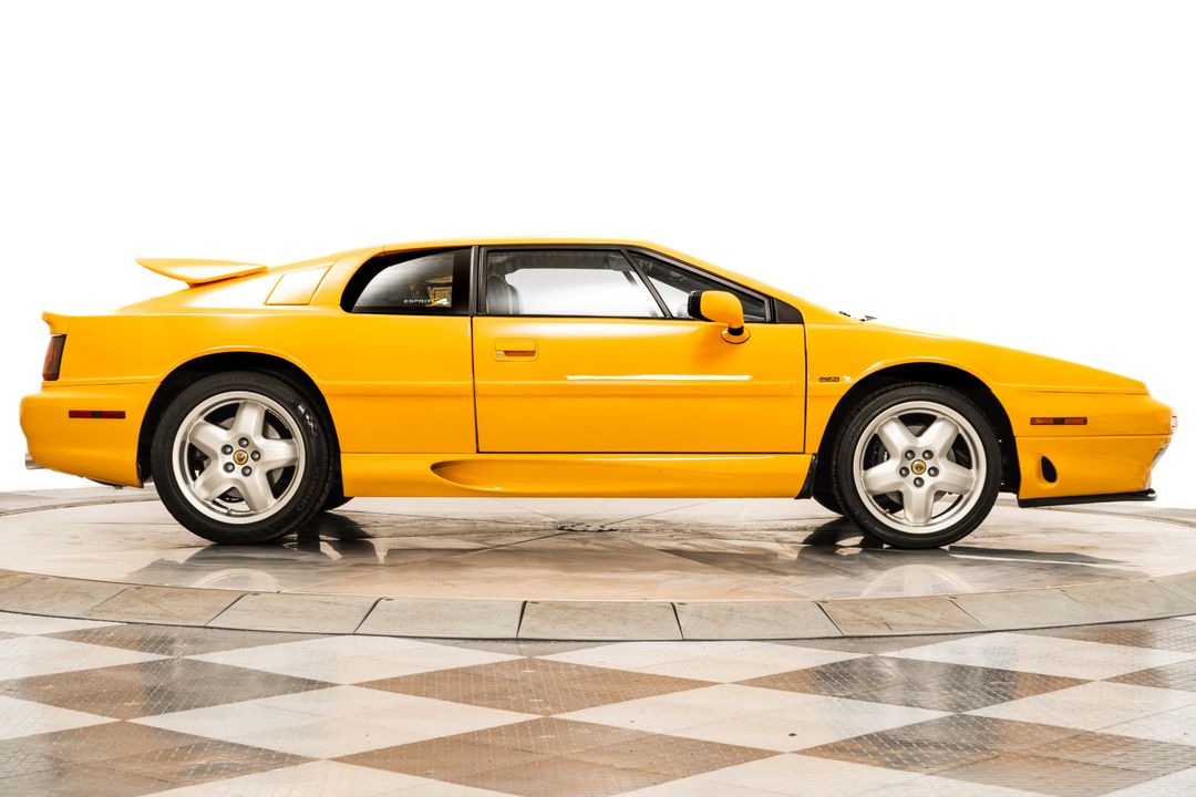 1995 Lotus Esprit