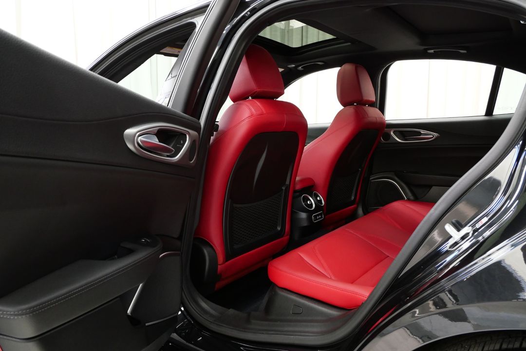 2023 Alfa Romeo Giulia