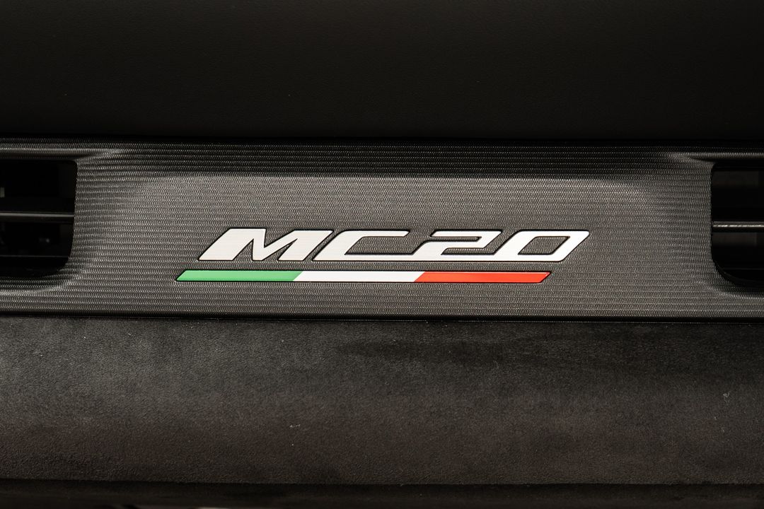 2023 Maserati MC20 Cielo