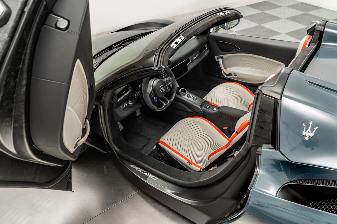 2023 Maserati MC20 Cielo