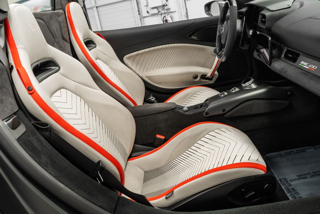 2023 Maserati MC20 Cielo