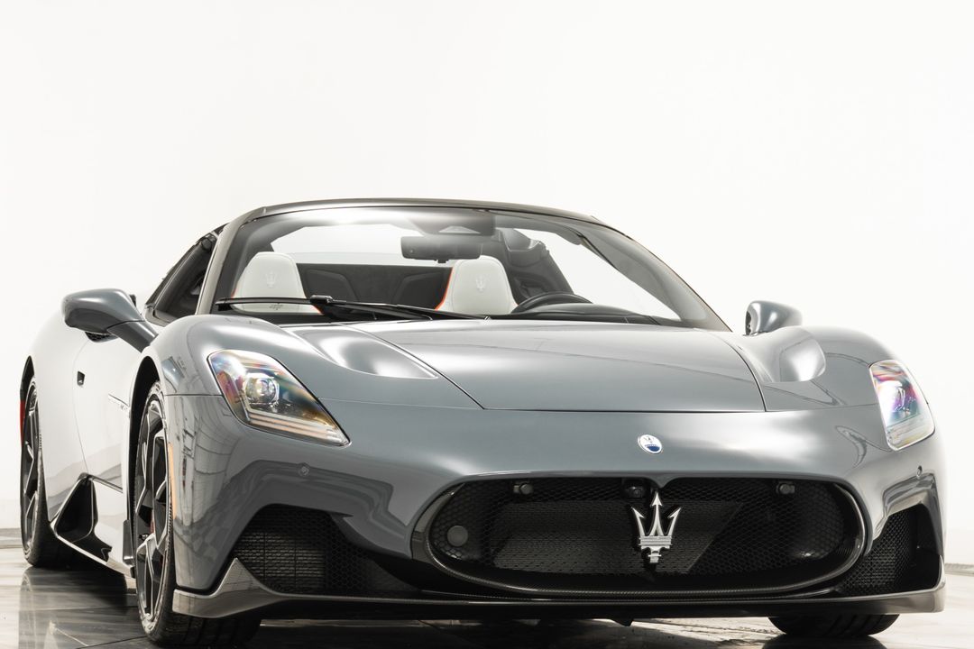 2023 Maserati MC20 Cielo