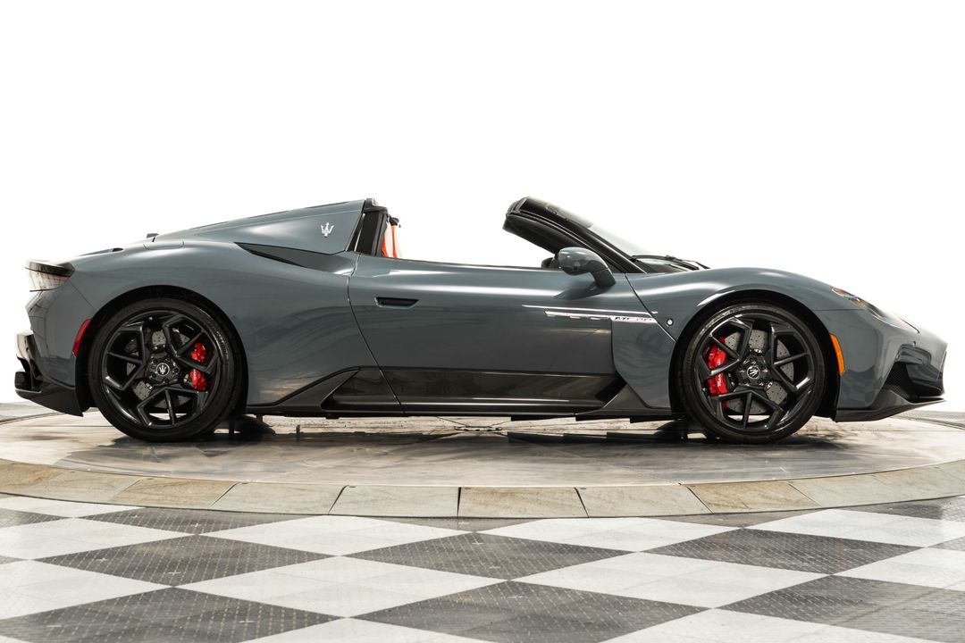 2023 Maserati MC20 Cielo