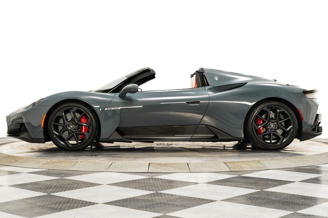 2023 Maserati MC20 Cielo
