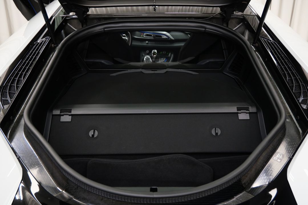 2016 BMW i8