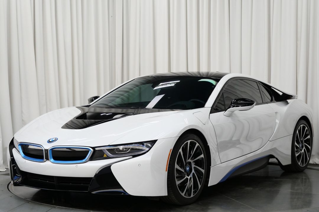2016 BMW i8