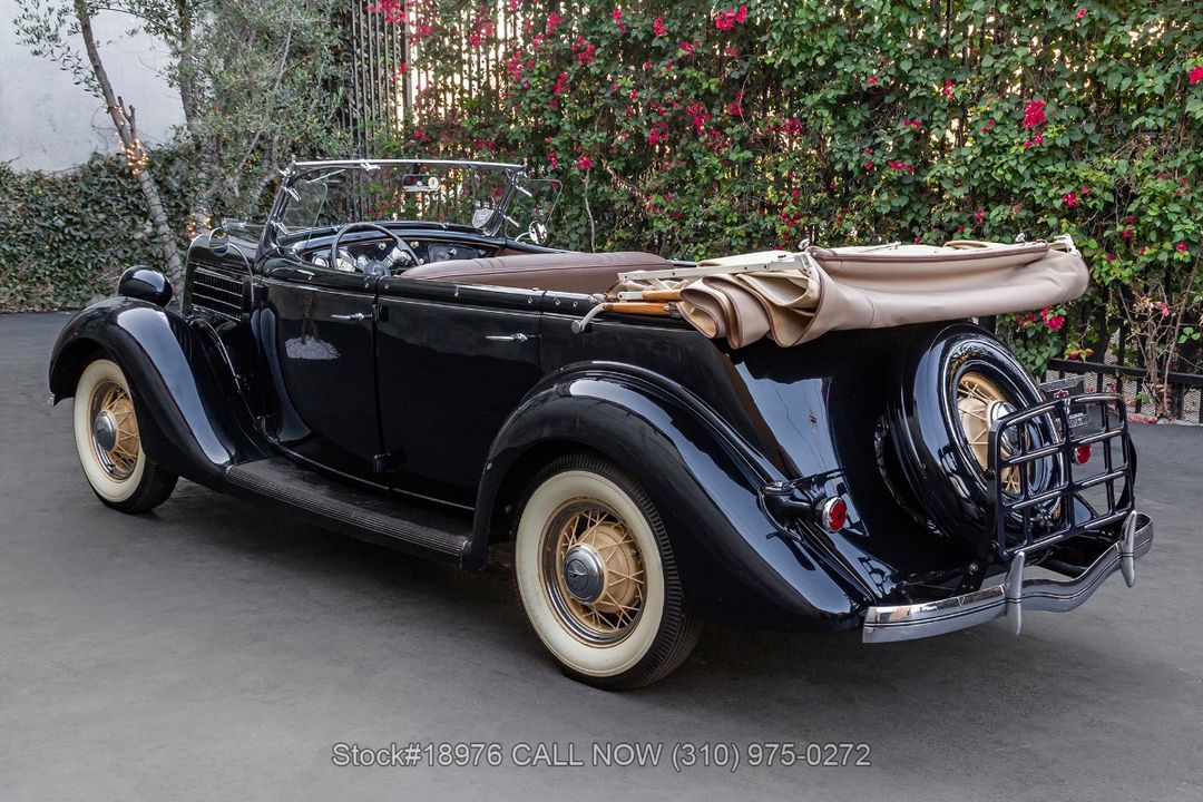 1935 Ford Phaeton
