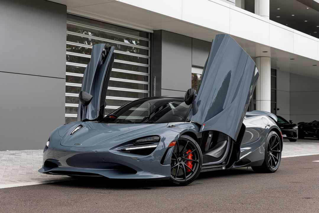 2024 McLaren 750S Spider
