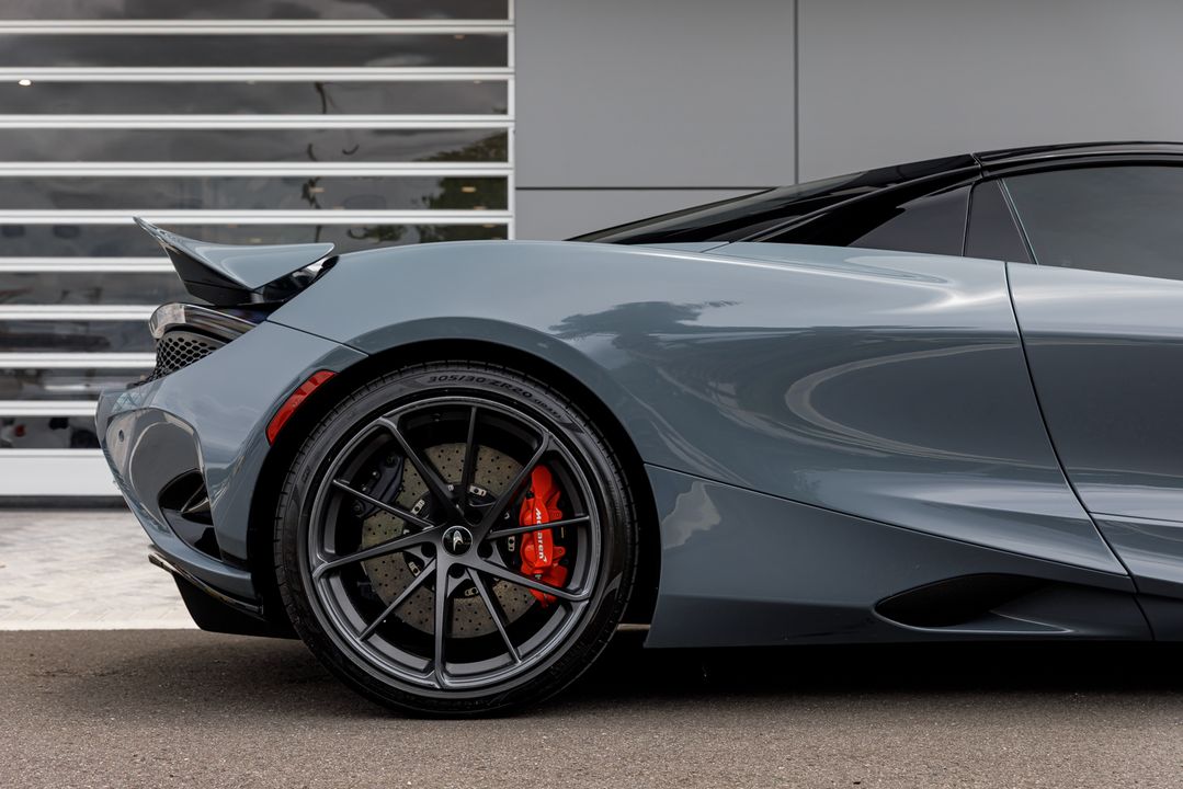 2024 McLaren 750S Spider