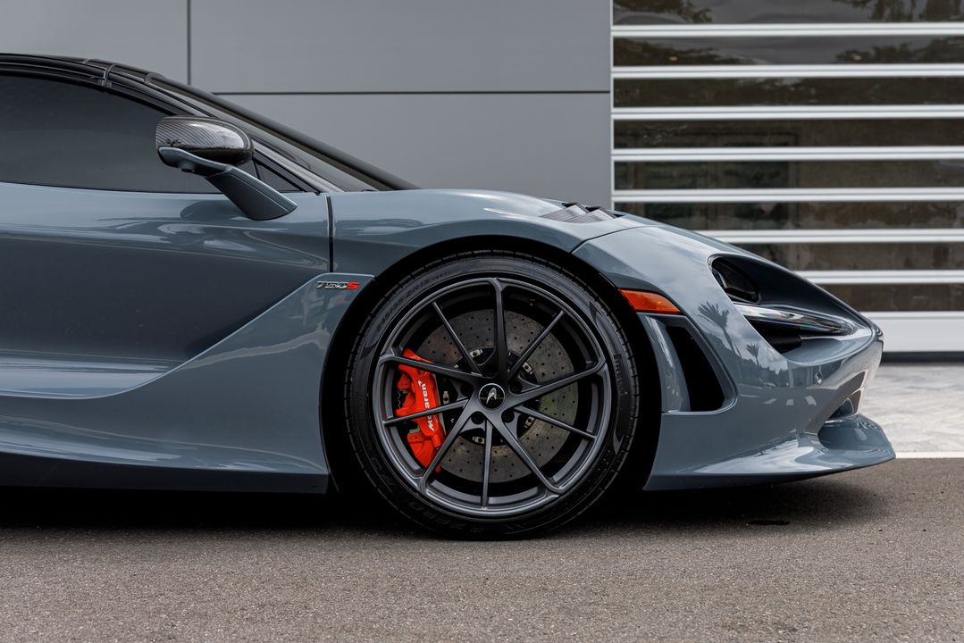 2024 McLaren 750S Spider