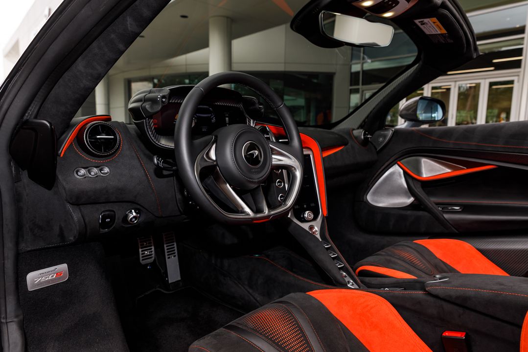 2024 McLaren 750S Spider