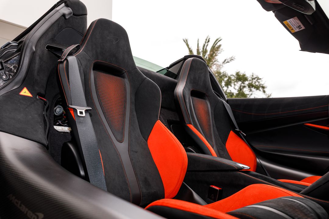 2024 McLaren 750S Spider