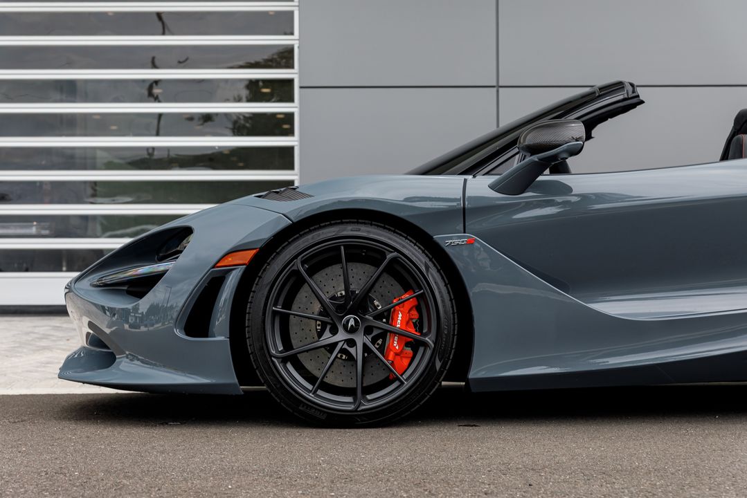 2024 McLaren 750S Spider