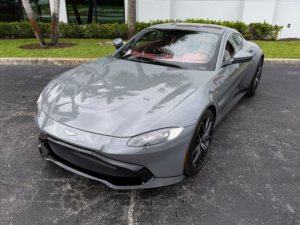 2023 Aston Martin Vantage