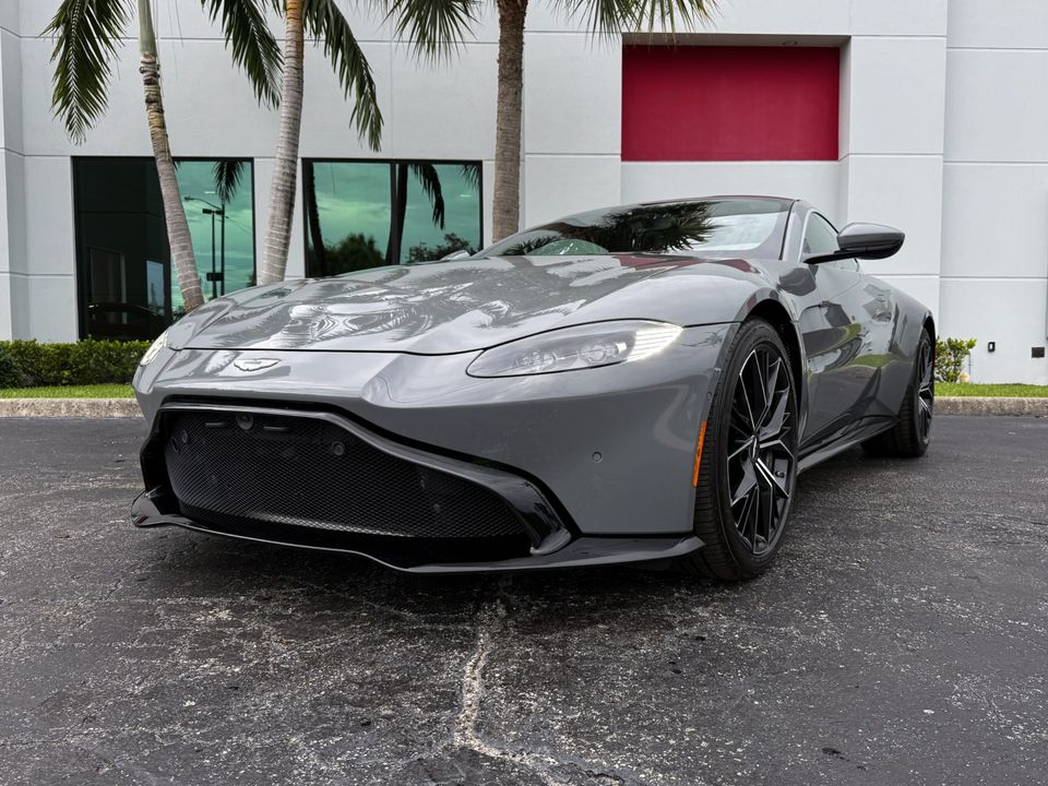 2023 Aston Martin Vantage
