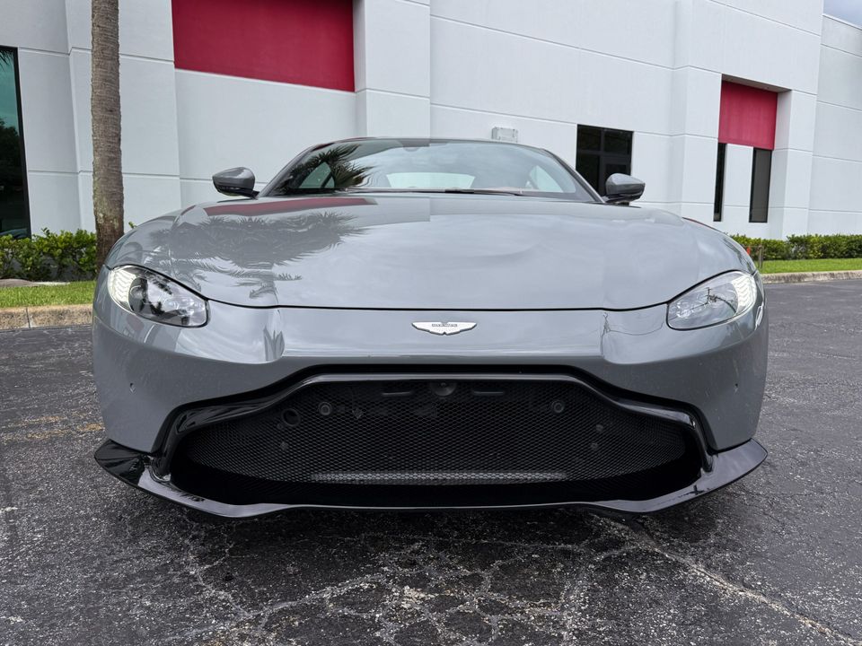 2023 Aston Martin Vantage