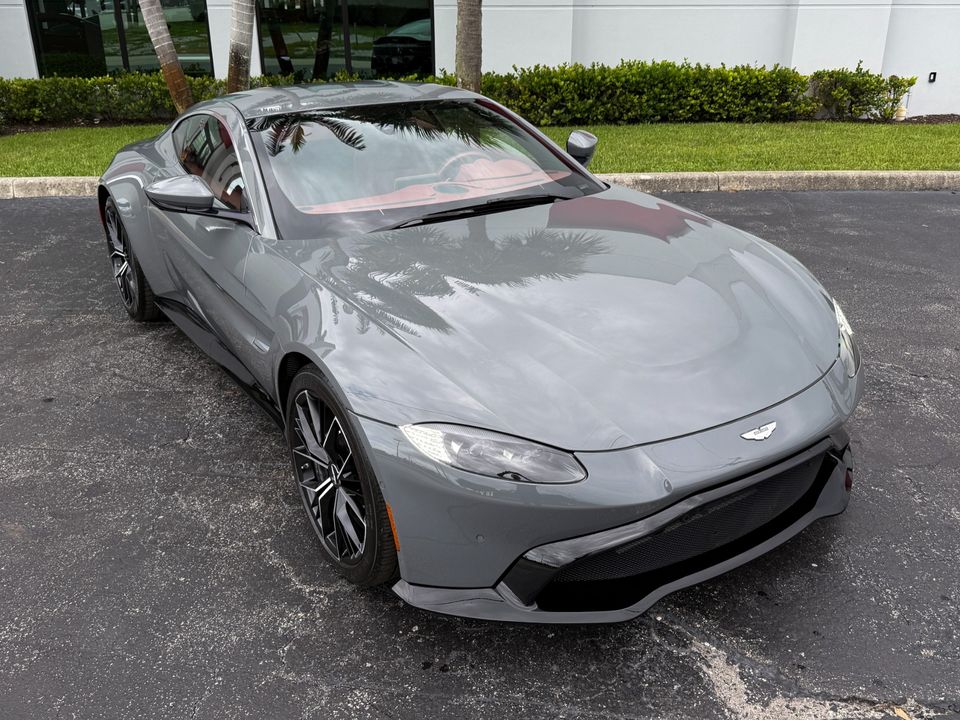 2023 Aston Martin Vantage