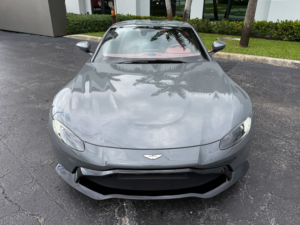 2023 Aston Martin Vantage