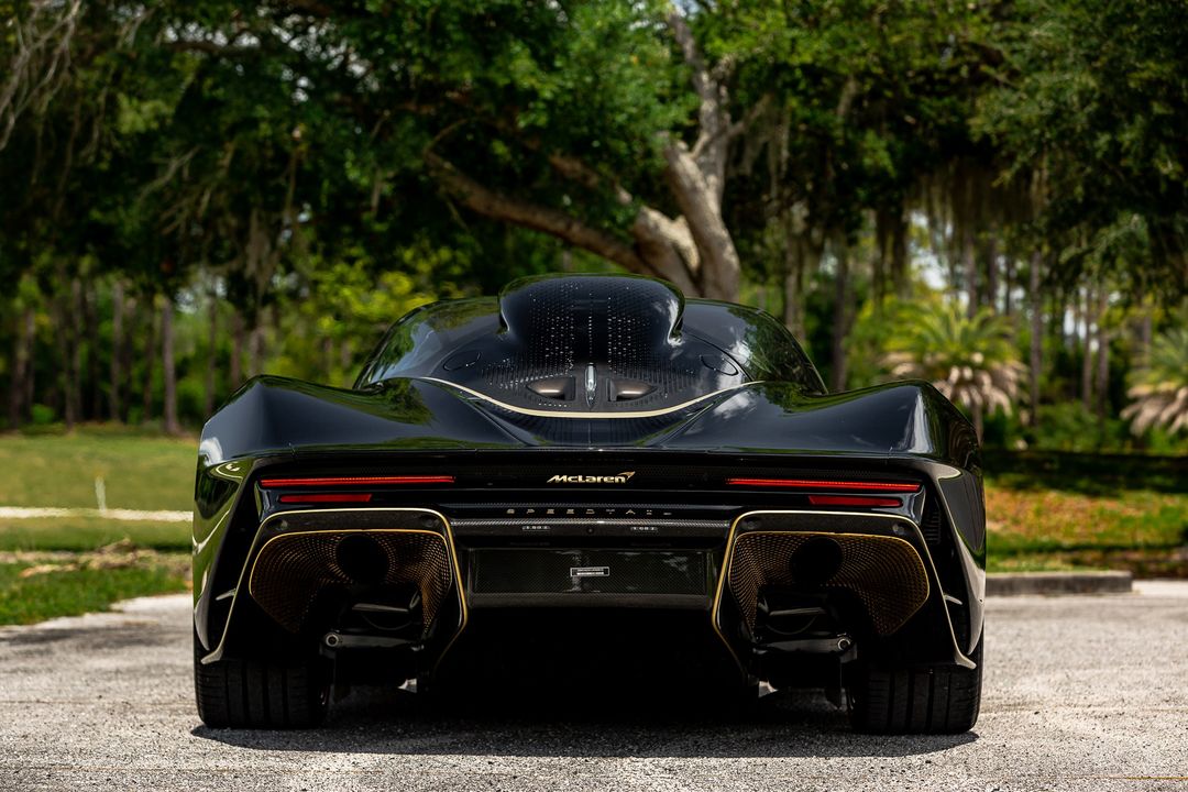 2020 McLaren Speedtail XP-10