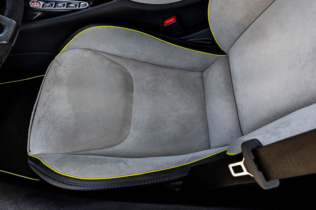 2023 McLaren Artura