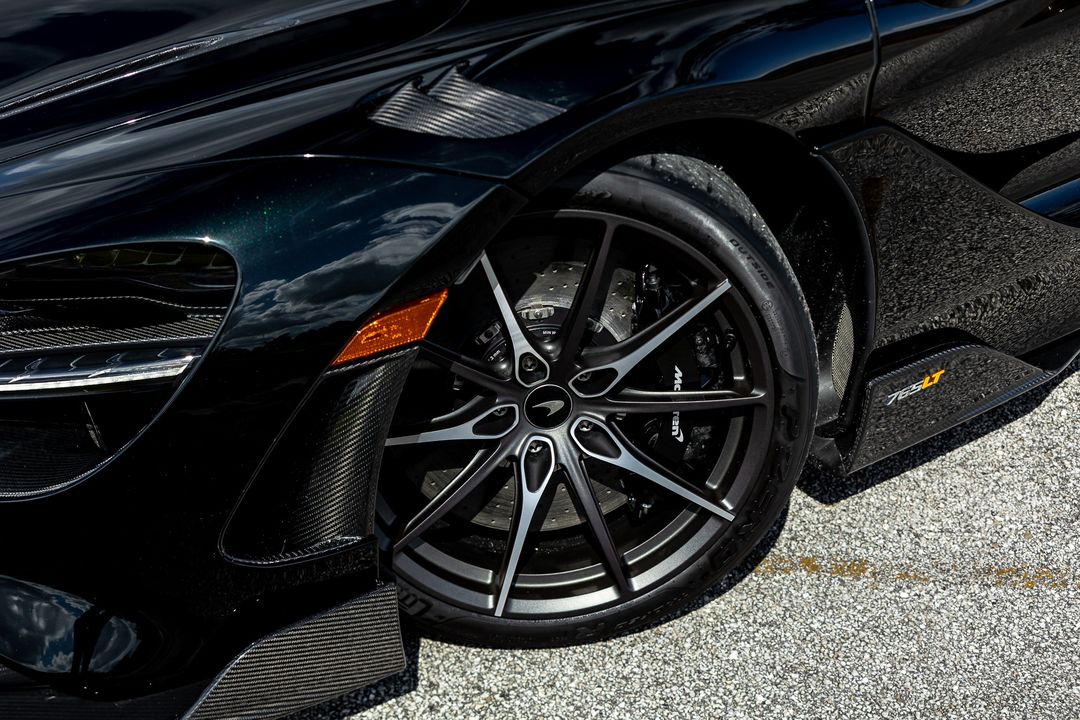 2022 McLaren 765LT Spider