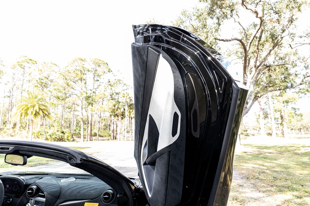 2022 McLaren 765LT Spider