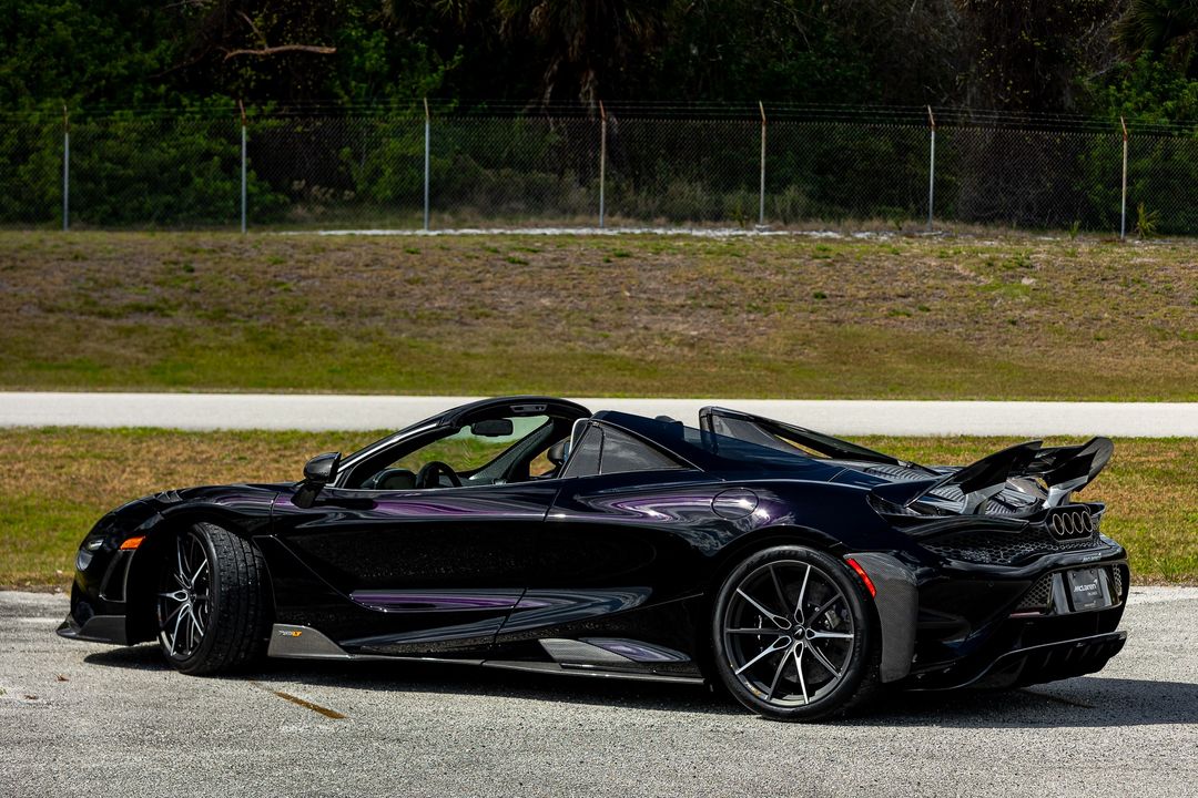 2022 McLaren 765LT Spider