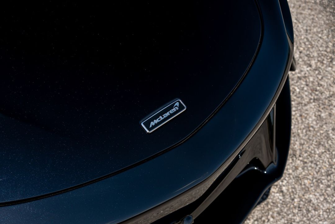 2023 McLaren Artura