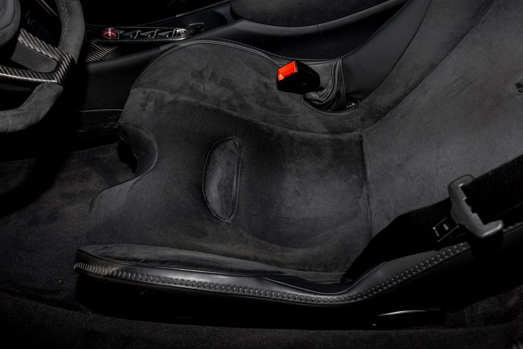 2023 McLaren Artura