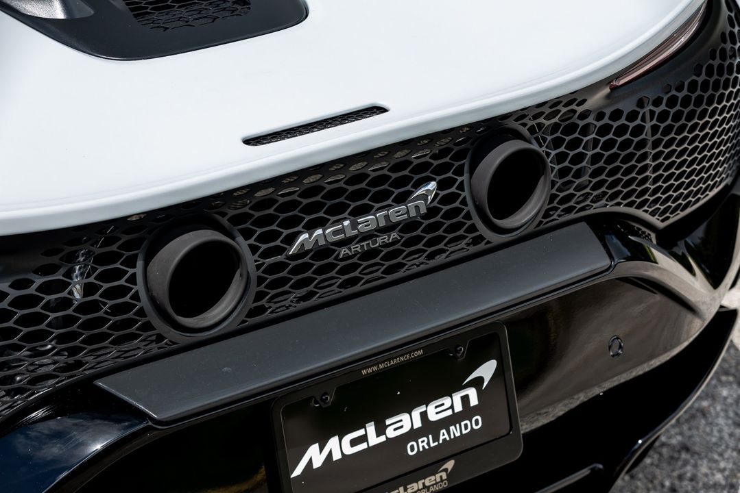 2025 McLaren Artura Spider