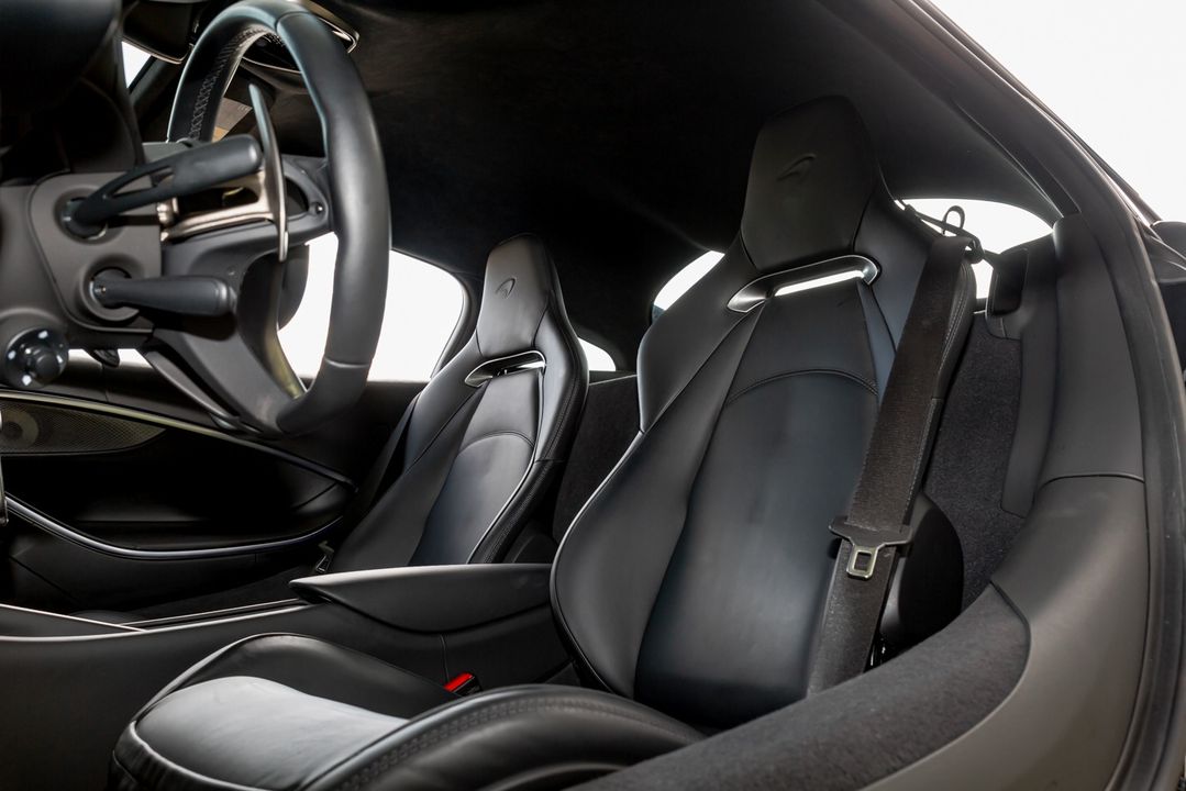 2024 McLaren Artura