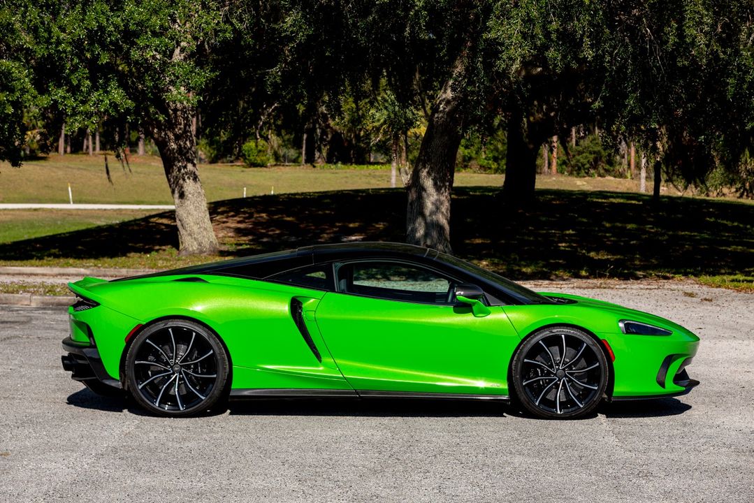 2025 McLaren GTS