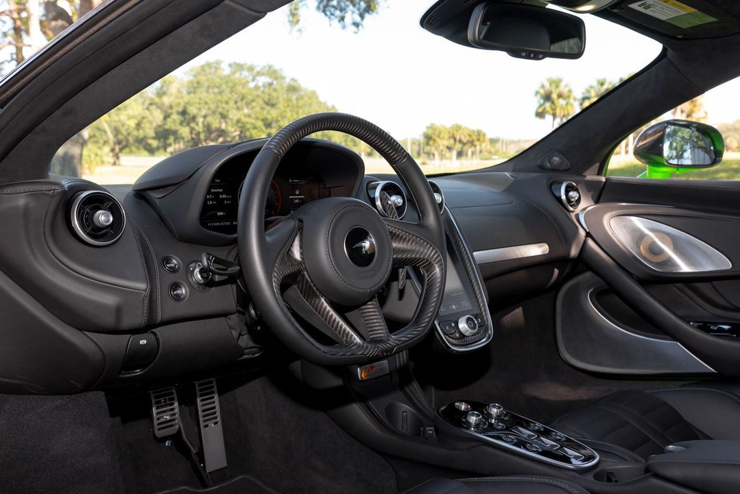 2025 McLaren GTS