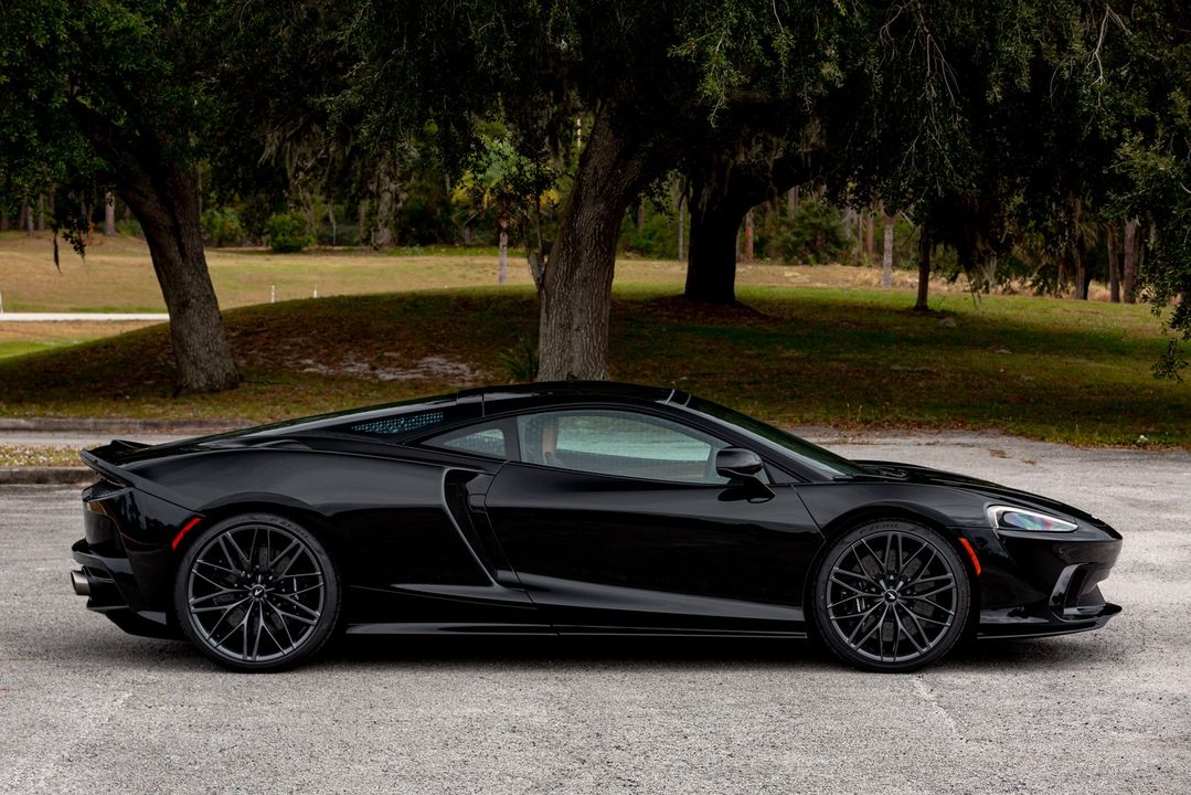 2025 McLaren GTS