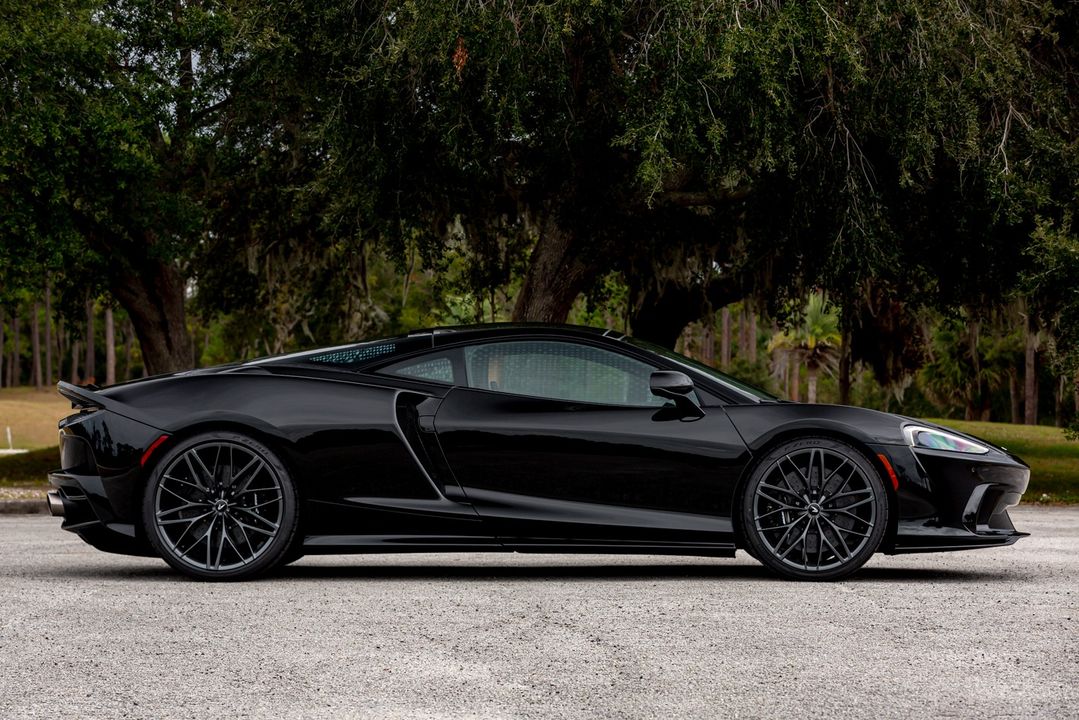 2025 McLaren GTS